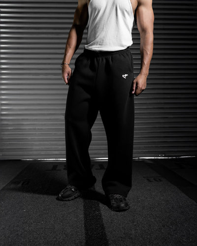 Daily Logo Wide Jogger - Obsidian Black