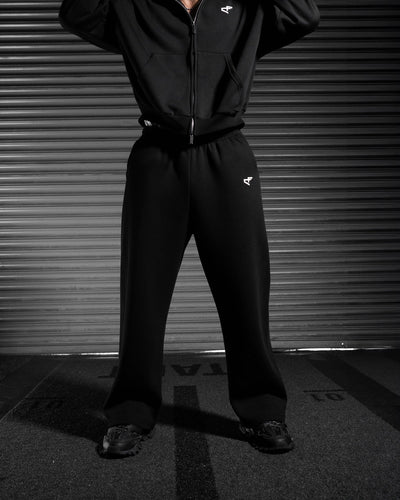 Daily Logo Wide Jogger - Obsidian Black