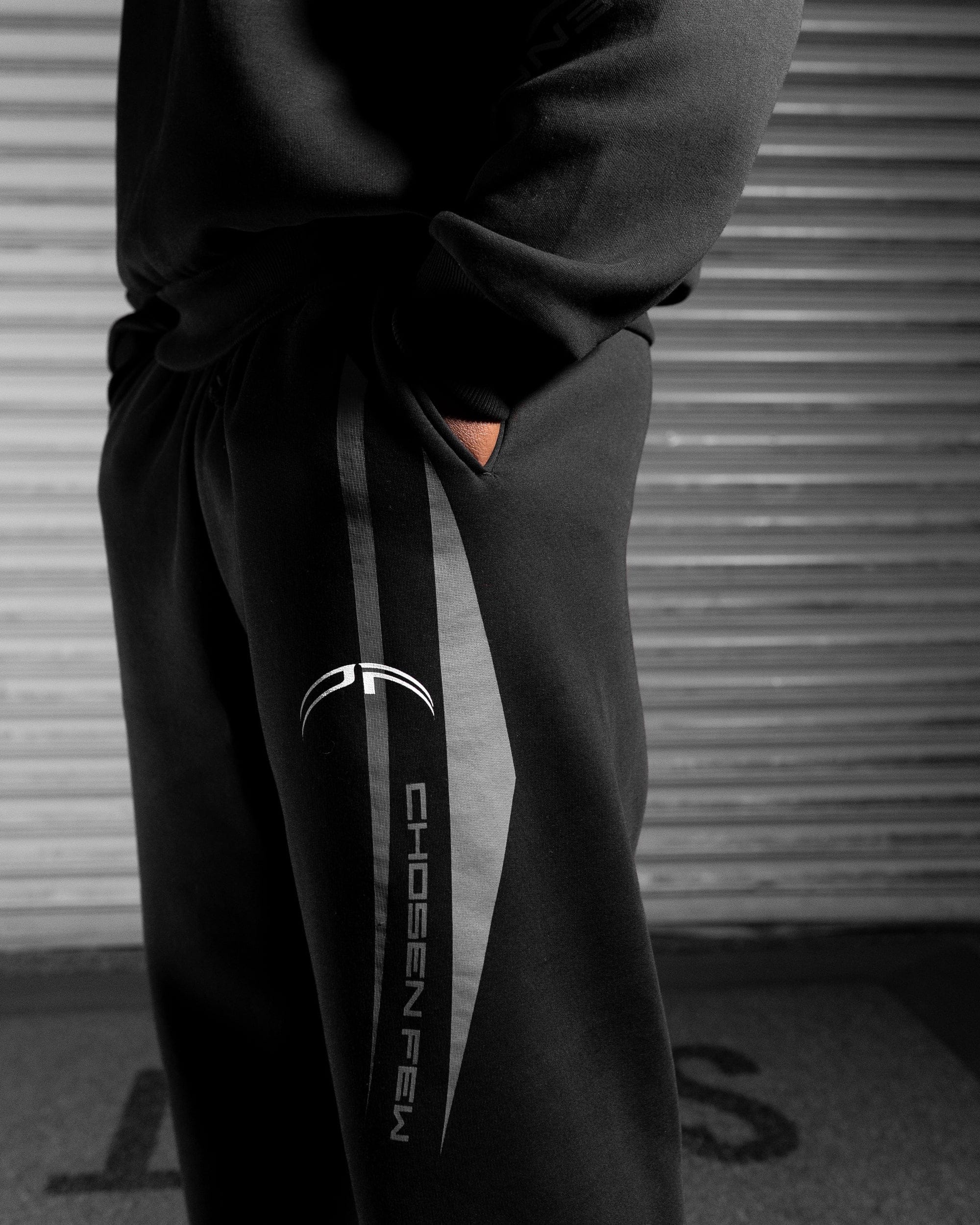 Cyber Cuffed Jogger - Obsidian Black-thumbmail-4