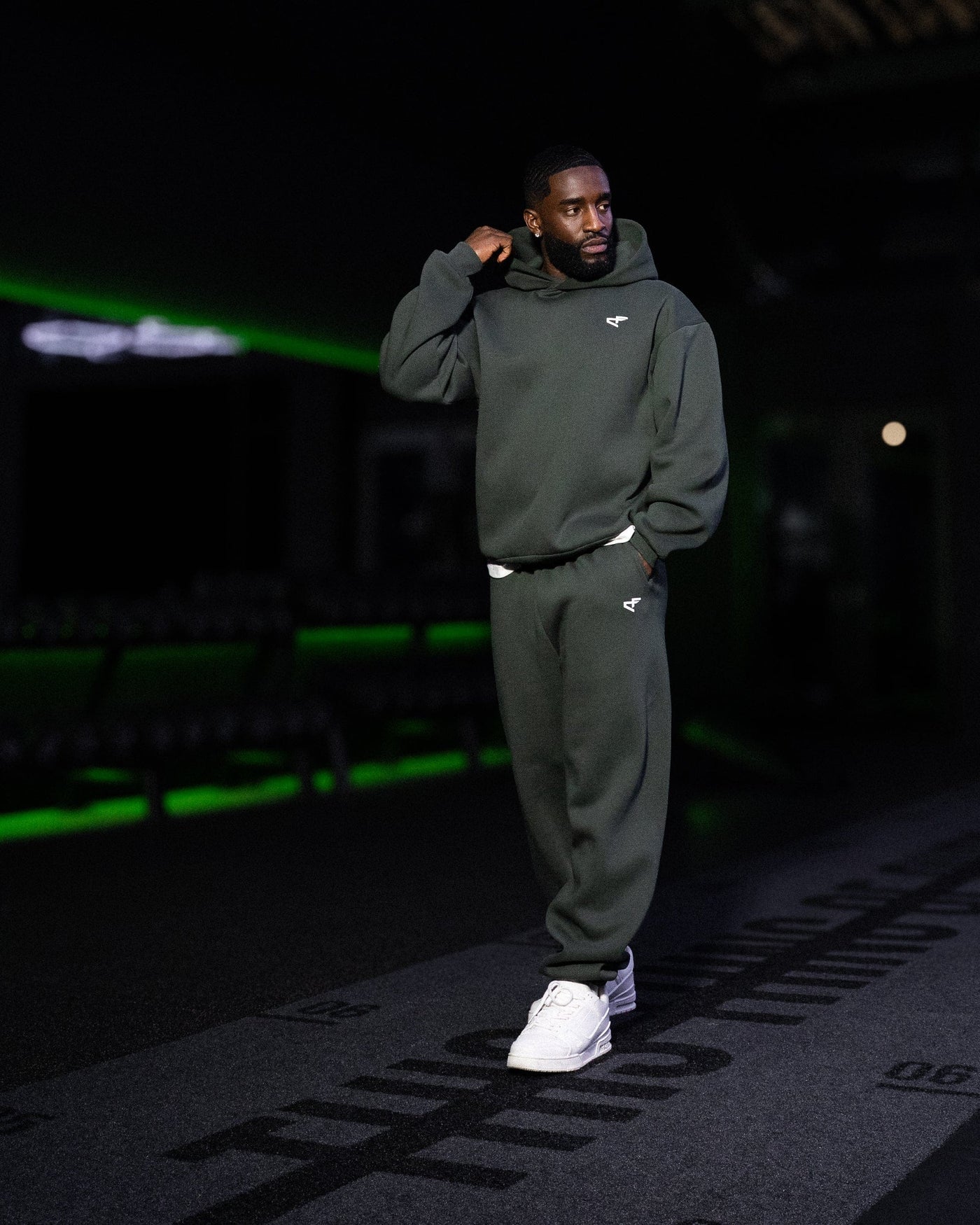 Daily Logo Cuffed Jogger - Verde