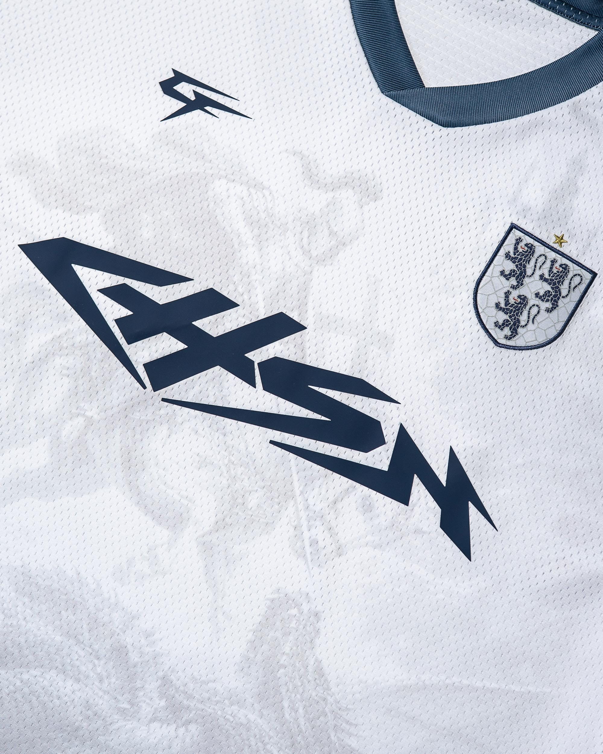 Authentic Team Jersey - England-thumbmail-4