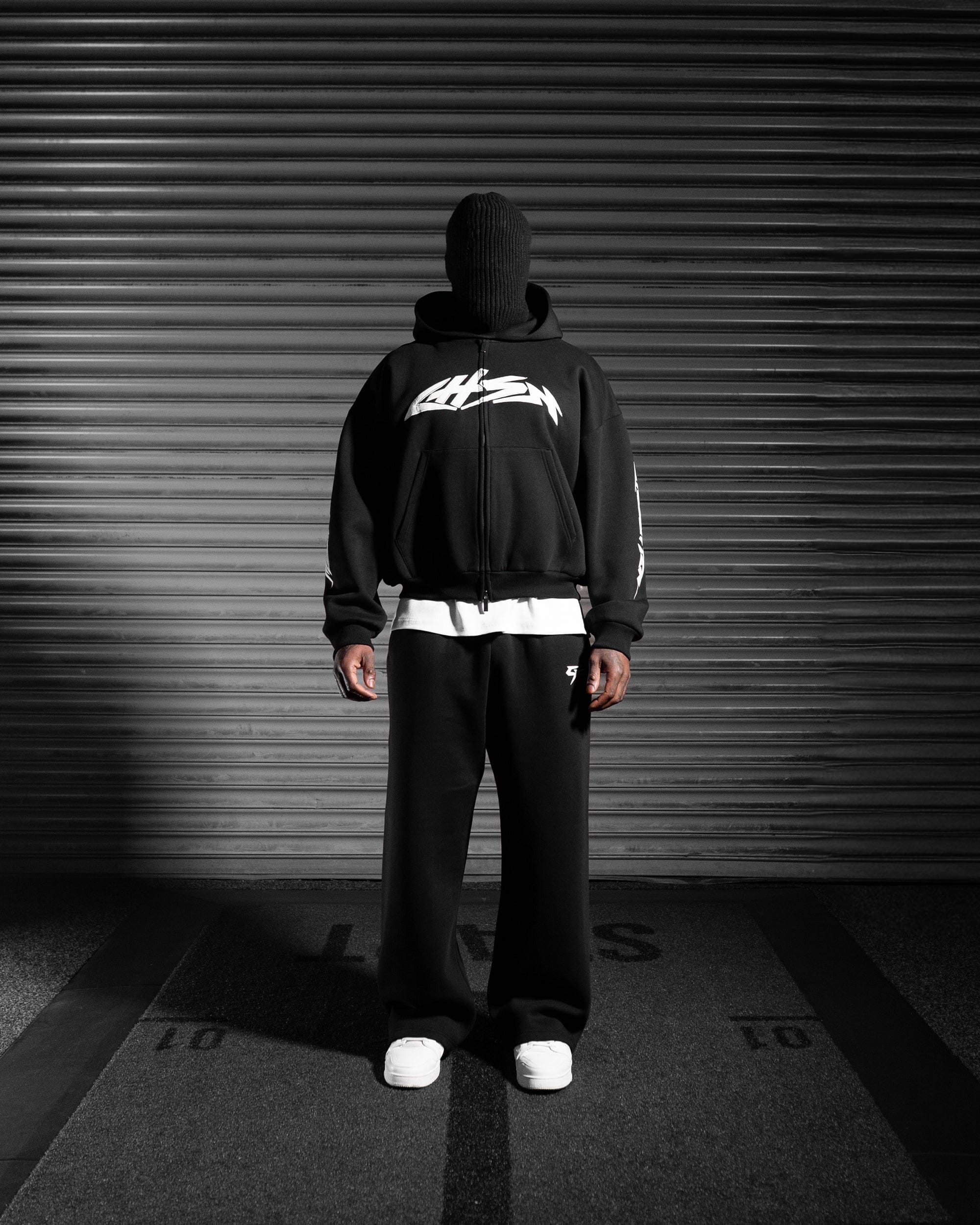 Iron Thunder Zip Hoodie - Obsidian Black-thumbmail-4