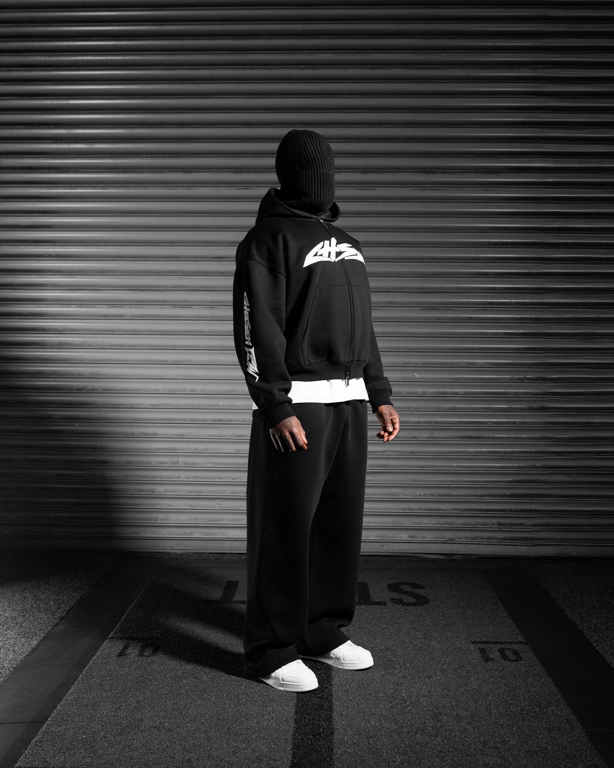 Iron Thunder Wide Joggers - Obsidian Black