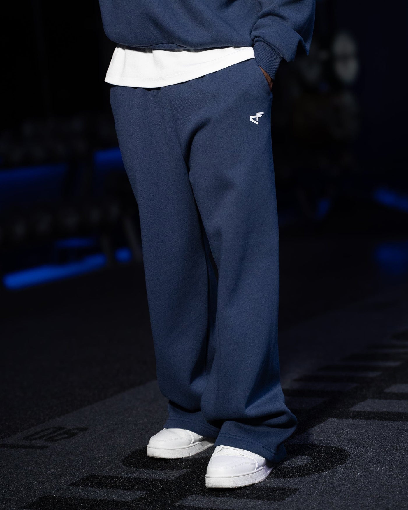Daily Logo Wide Jogger - Navy Blue