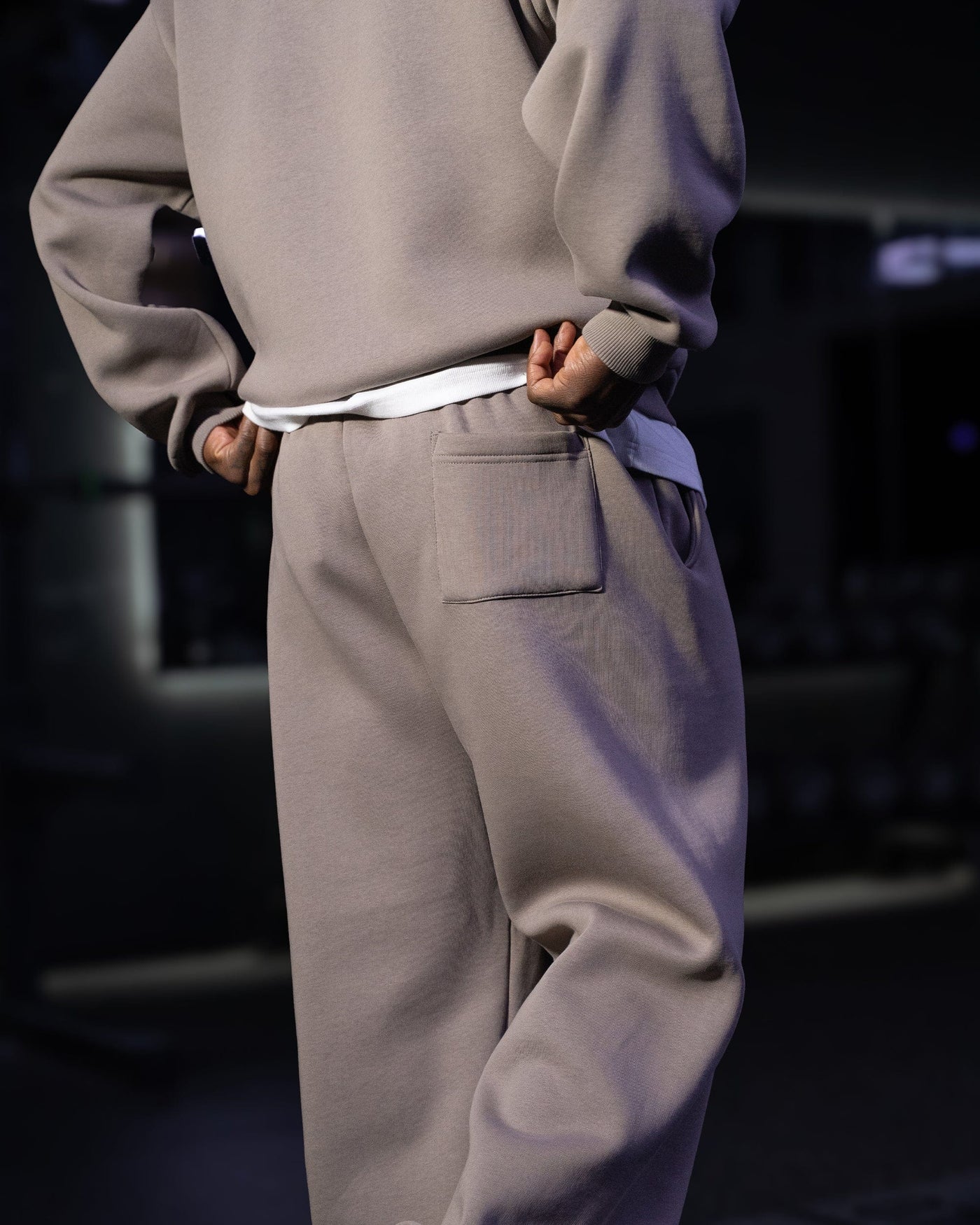 Daily Logo Wide Jogger - Desert Sand