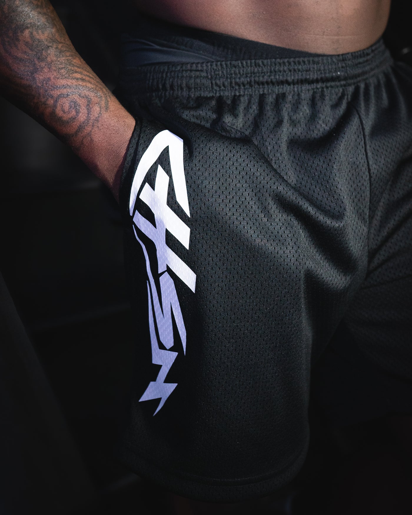 Iron Thunder SS25 Mesh Short - Black & White